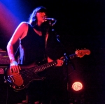 2010-09-30-band-of-skulls-057