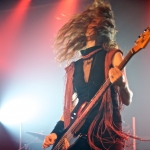 2010-11-19-melissa-auf-der-maur-219