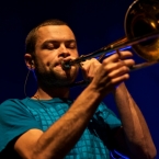 2011-11-08-um-22-06-02